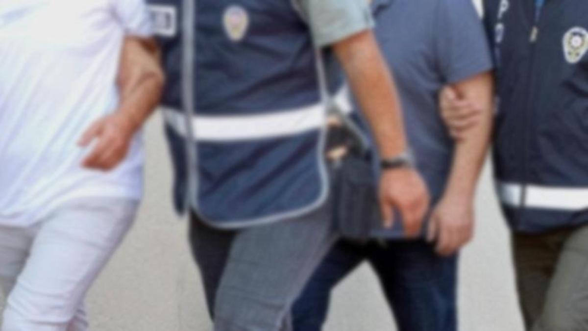HDP'li eski başkanla birlikte Yunanistan'a kaçarken yakalandılar!