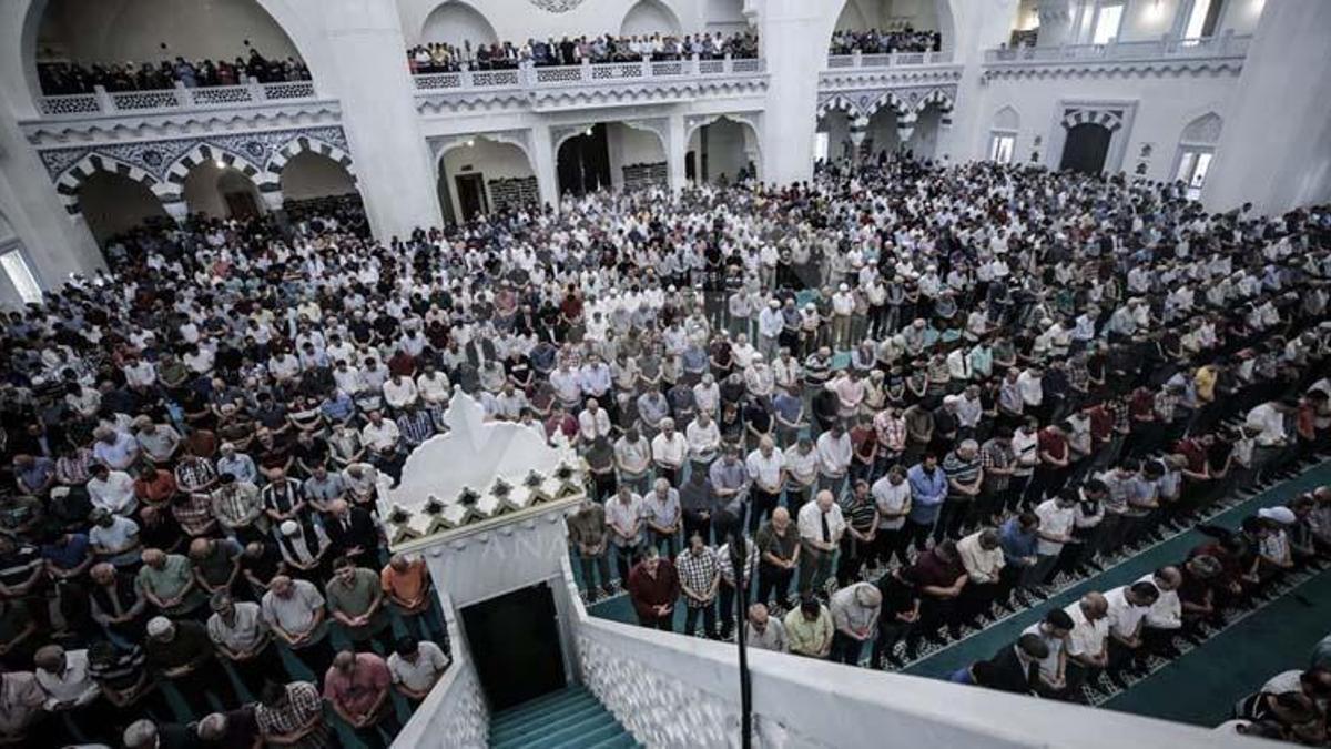 Yeni cuma mesajları 2021! Cuma mesajları 2021 yeni resimli sözler ile ayetli, hadisli, dualı, anlamlı, kısa ve öz en güzel 19 Kasım Cuma mesajları…