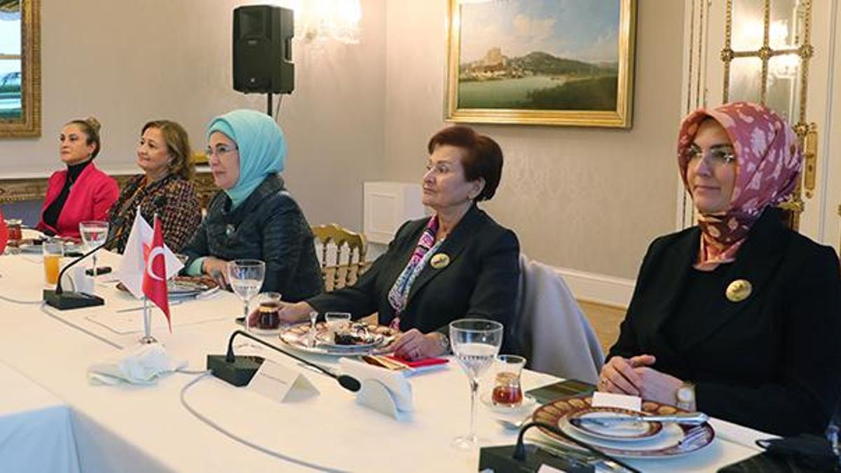 Emine Erdoğan, TOGEMDER'in yönetim kurulu üyeleriyle bir araya geldi