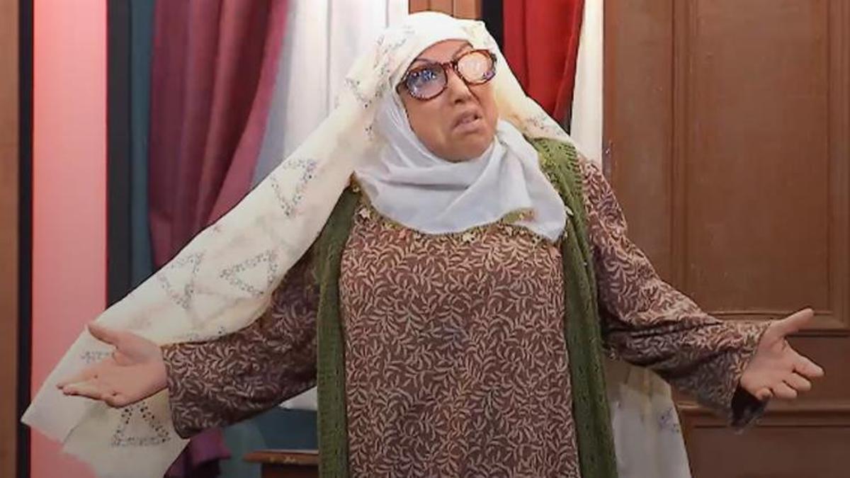 Yasemin Yalçın, ÇGH sahnesinde!