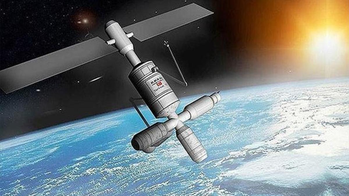 Türksat AŞ, üretim ve testleri tamamlanan Türksat 5B'yi teslim aldı