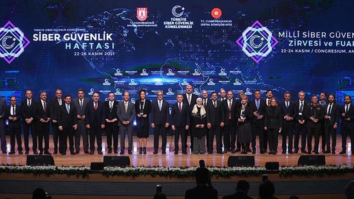 Milli Siber Güvenlik Zirvesi başladı
