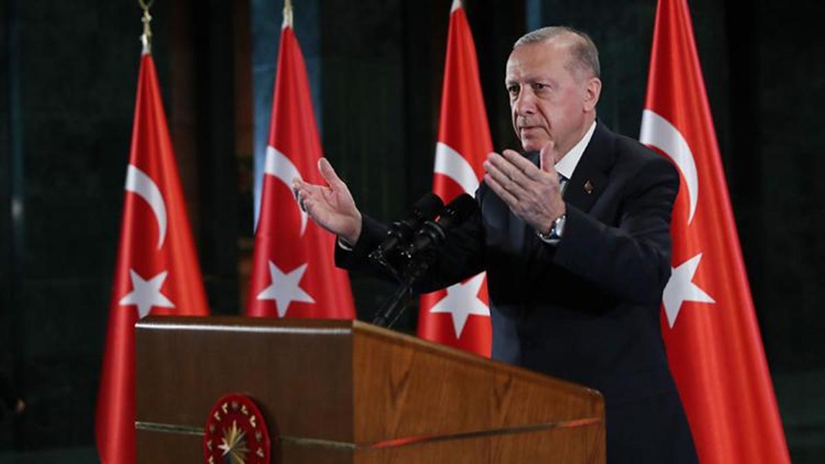 Öğretmenlere müjde, yeni dönem başlıyor! Cumhurbaşkanı Erdoğan duyurdu...