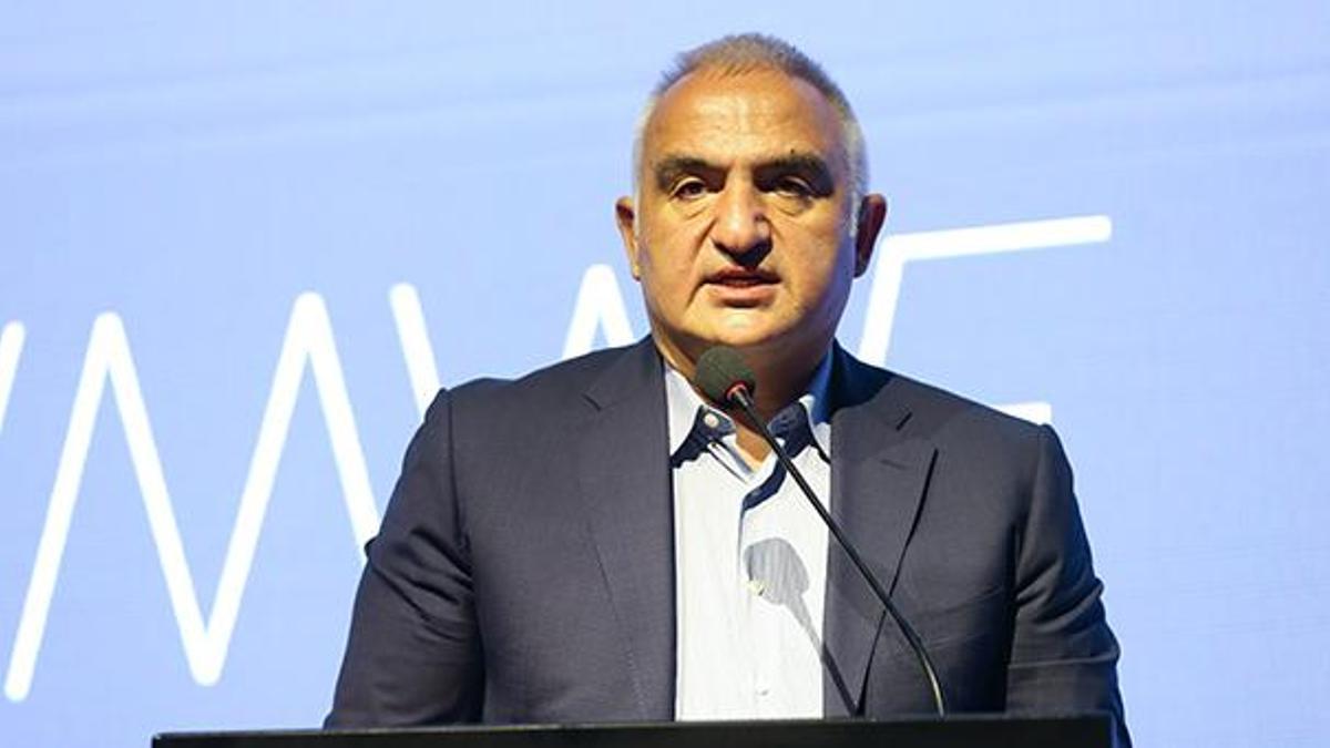 Bakan Ersoy açıkladı: 2021 turizm gelir hedefimizi 22 milyar dolar olarak güncelledik