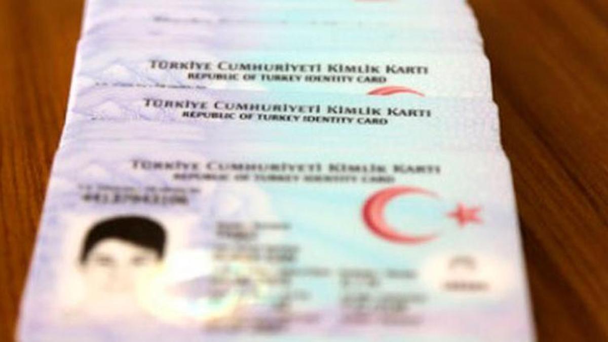 Kimlik ve ehliyetle ilgili son dakika açıklaması! 81 ilde bir ay içinde başlıyor! E-Devlet'ten yapılıyor