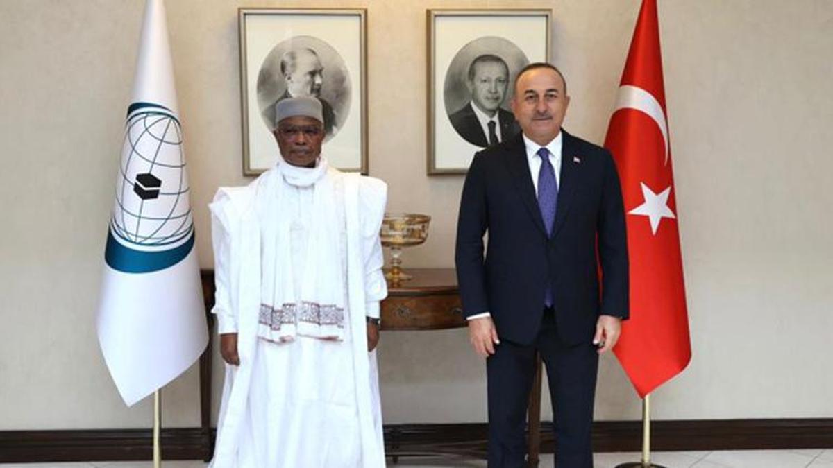 Bakan Çavuşoğlu, İİT Genel Sekreteri Taha ile görüştü