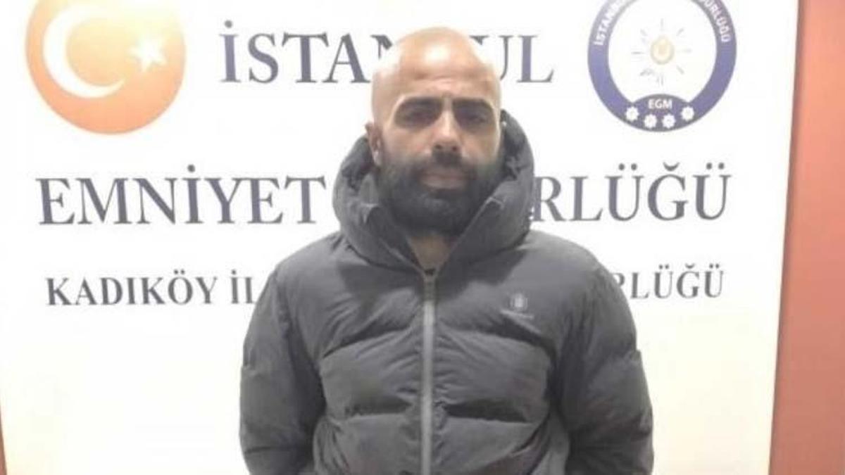 Emrah Yılmaz kimdir, Kadıköy Metro saldırganının kaç suç kaydı var? Kadıköy Tavşanlı metrosunda bıçaklı saldırgan tutuklandı!