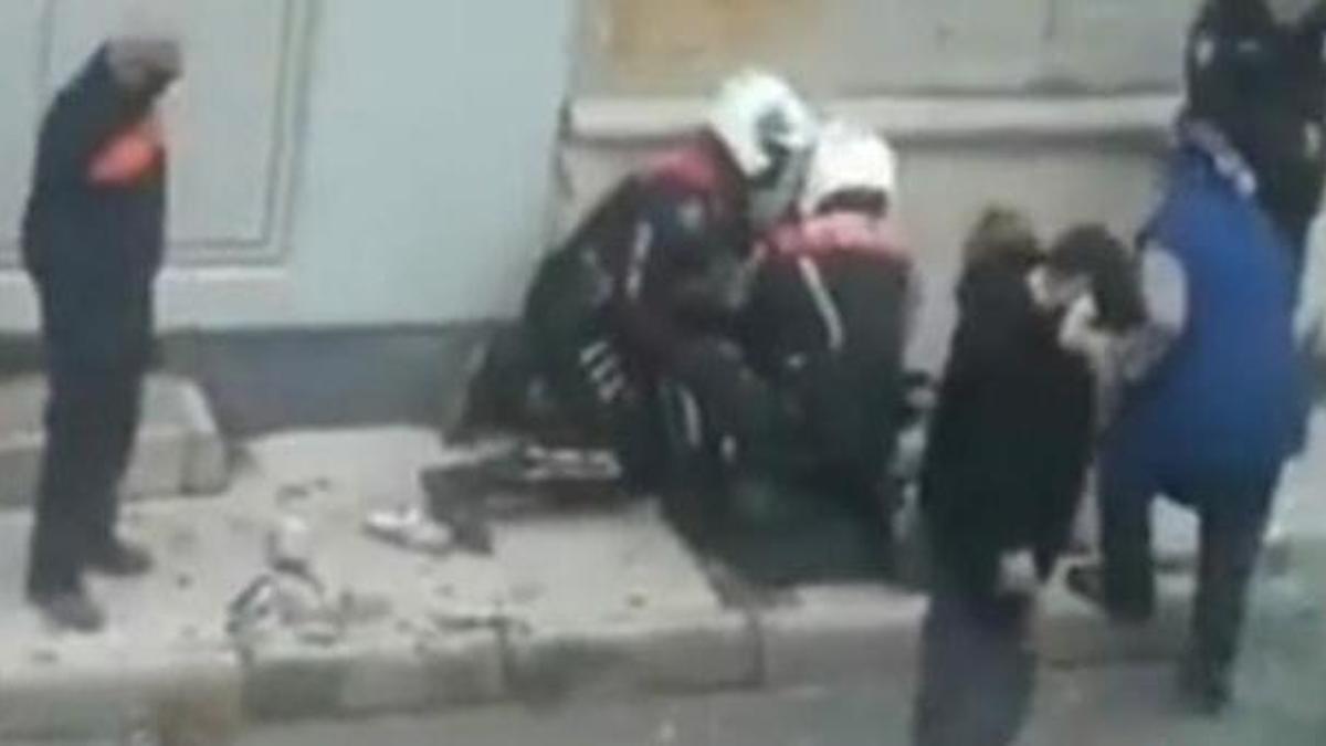 İzmir Valiliği'nden 'şiddet' uyguladığı iddia edilen polislere ilişkin açıklama