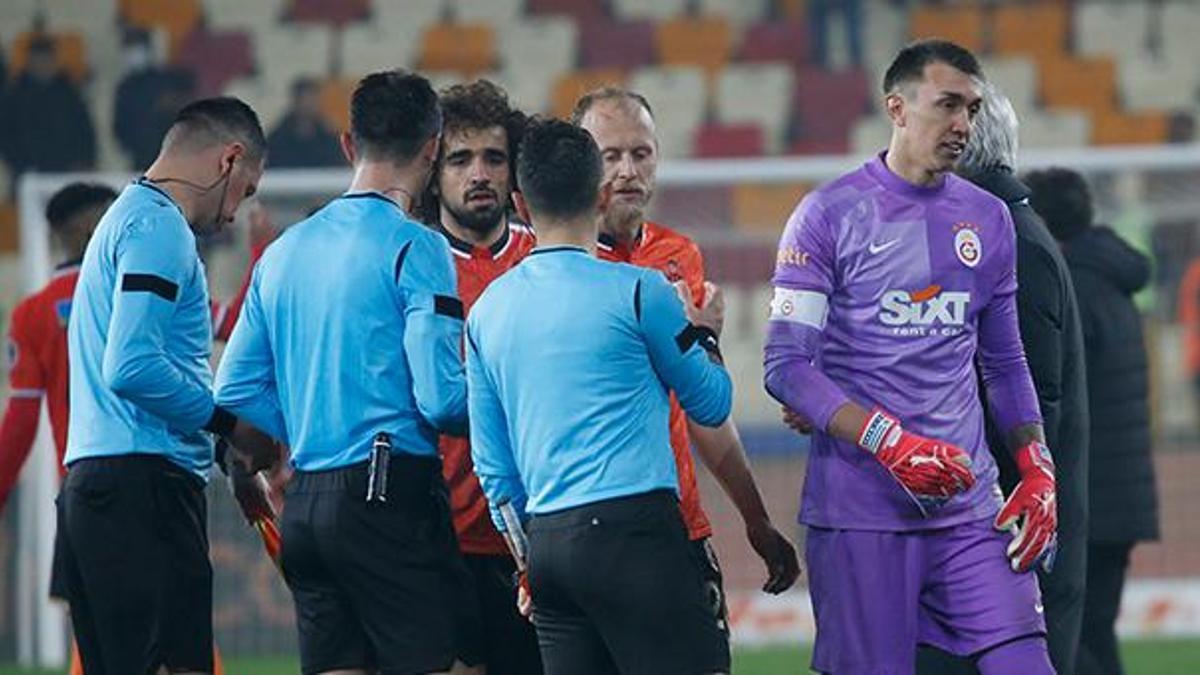 Fernando Muslera hakemlere tepki: Penaltımız verilmedi!