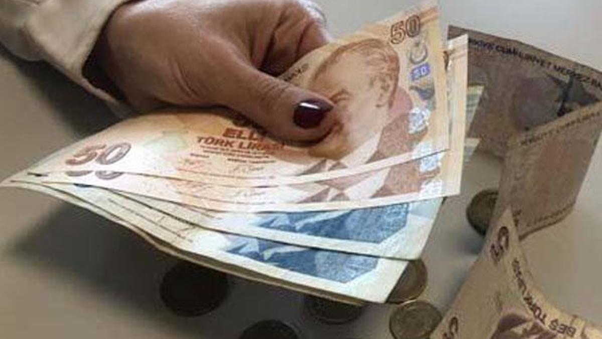 Memur ve emekli maaş zammı ile ilgili flaş gelişme! Bakan Nebati resmen açıkladı