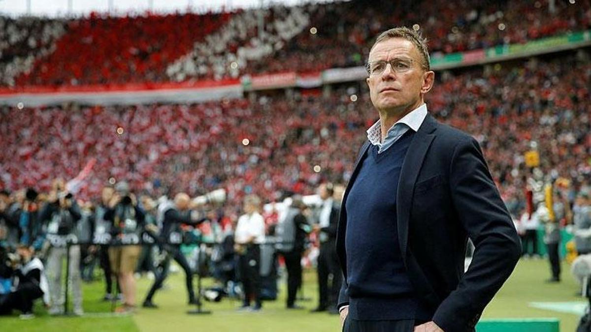 Manchester United Ralf Rangnick ile anlaşmaya vardı