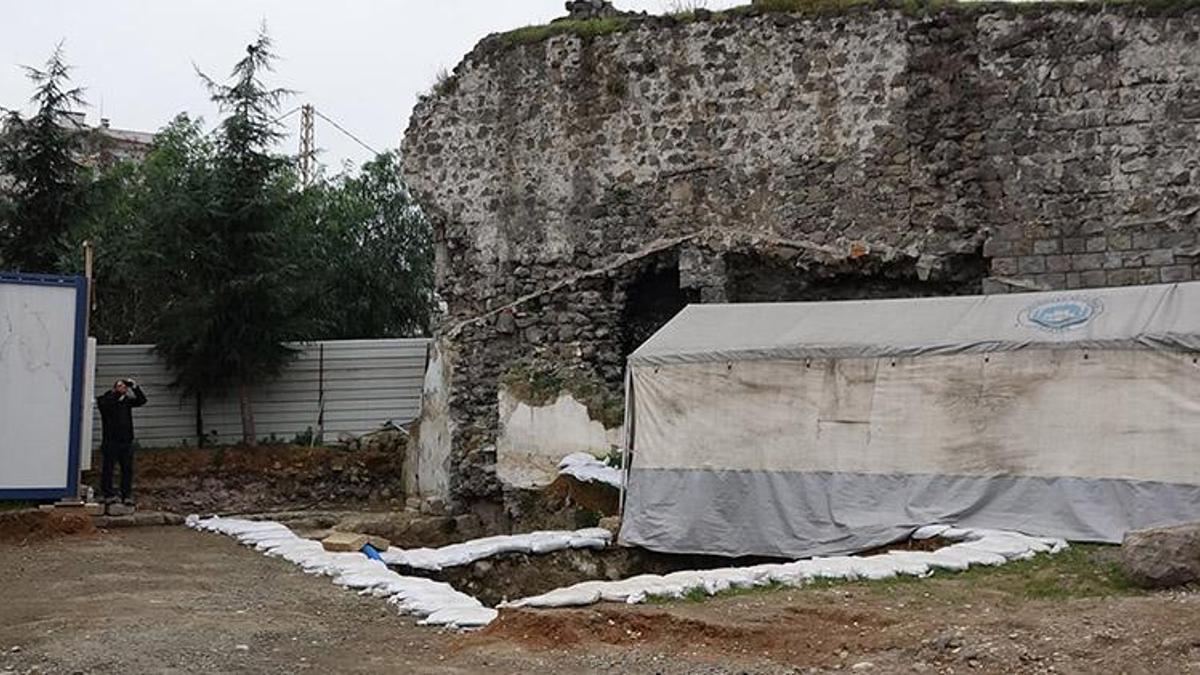 Trabzon'da sur kazılarında tarih fışkırıyor