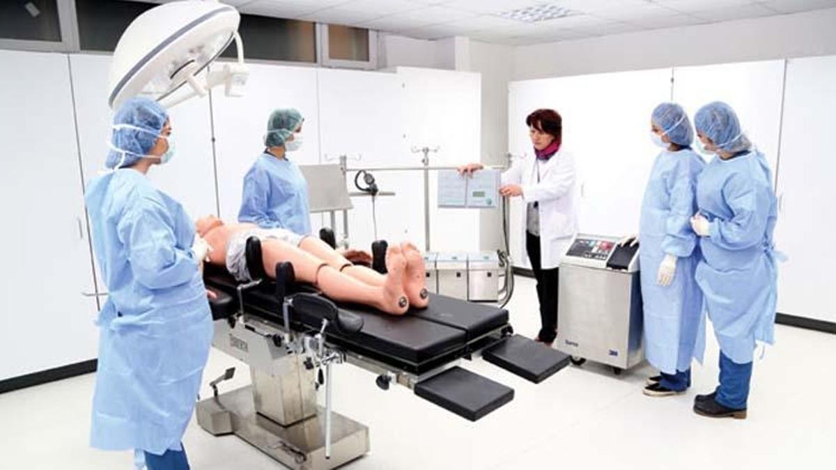 Doktorlara zam ne kadar? Uzman, pratisyen hekim, hemşire maaşları ne oldu, hangi sağlık çalışanlarına maaş zammı verildi?