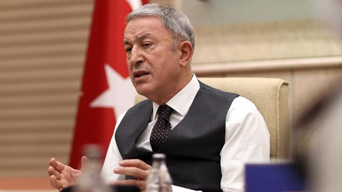 Bakan Akar: Çok ciddi, kritik projeler var
