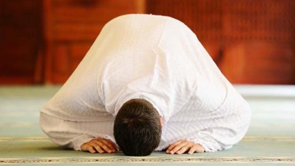 Farzı Kifaye nedir? Farzı kifaye olan namazlar ve ibadet örnekleri