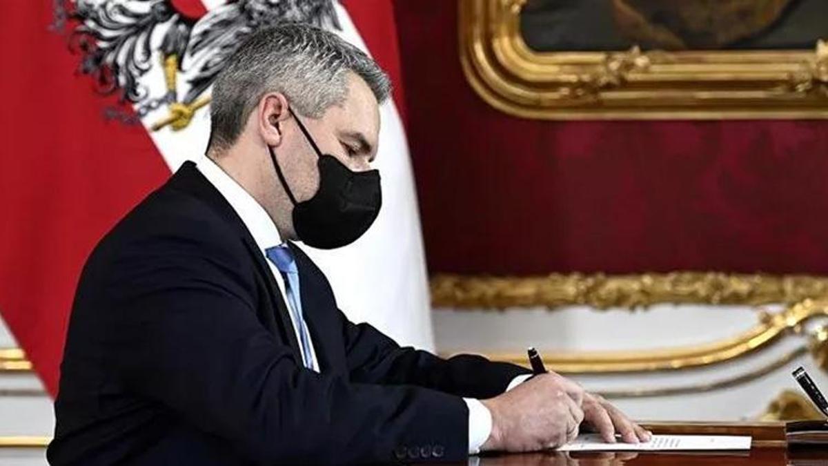 Avusturya’nın yeni başbakanı Karl Nehammer oldu!