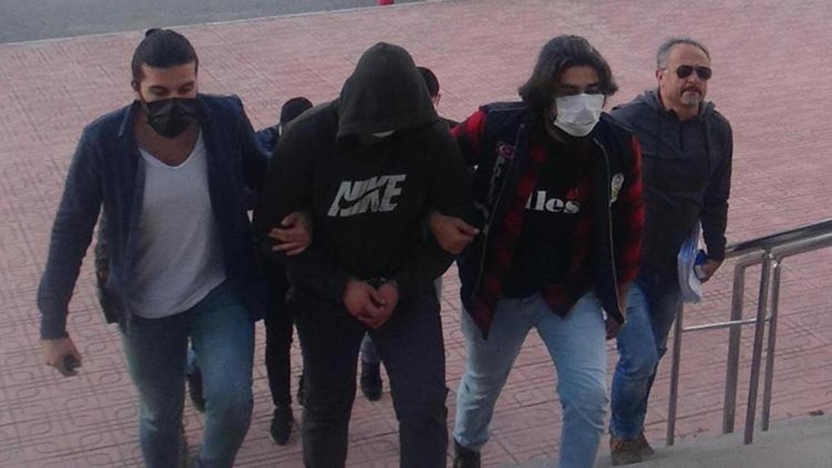 Bodrum'da bahçe kapısı çalan 2 şüpheli yakalandı!