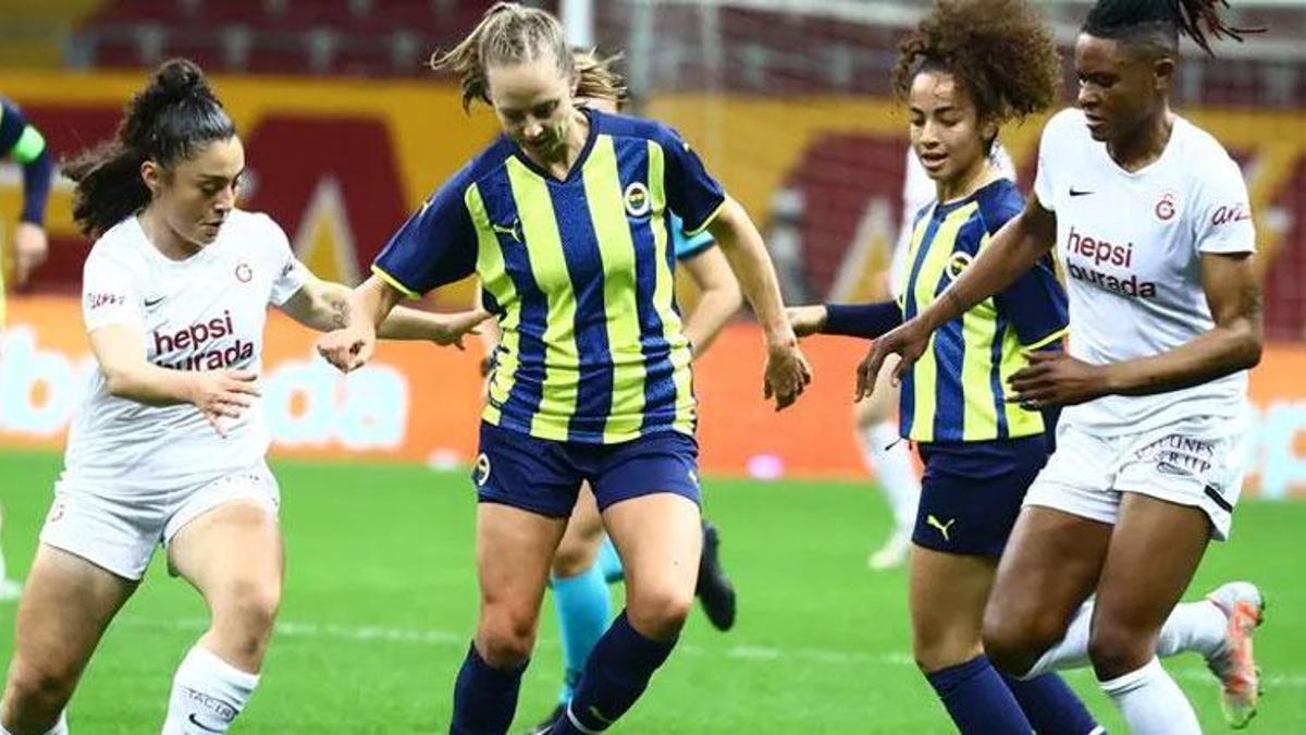 Turkcell Kadın Futbol Süper Ligi’nde ‘4 Büyükler’ şampiyonluk için yarışacak