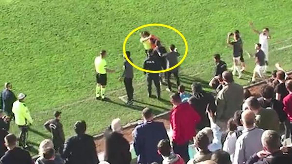 Hakeme kafa atan futbolcunun sözleşmesi feshedildi