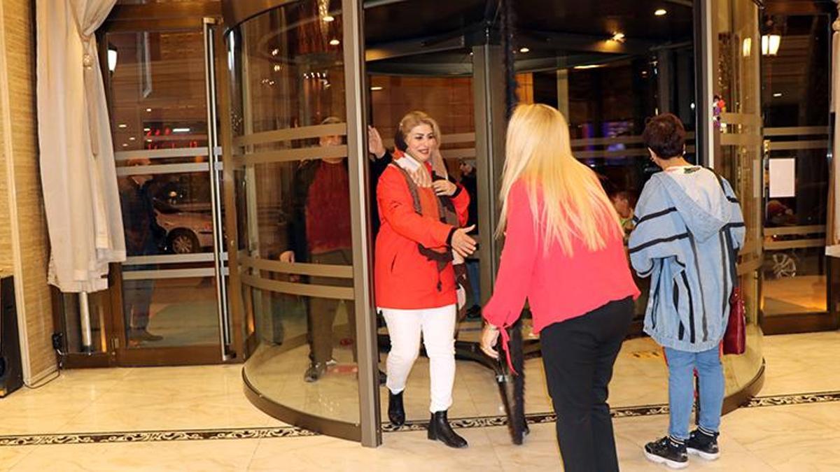 10 dolara otelde bir gece konaklama! Akın ediyorlar