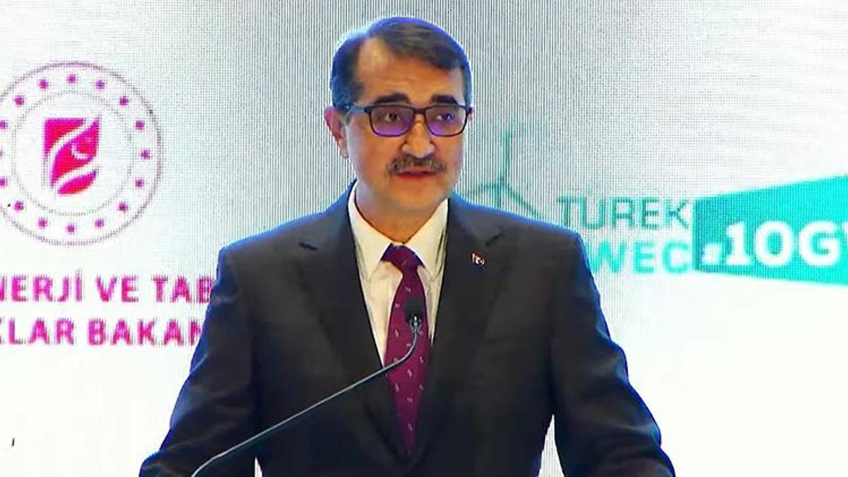 Bakan Dönmez: Rüzgar ekip enerji biçeceğiz
