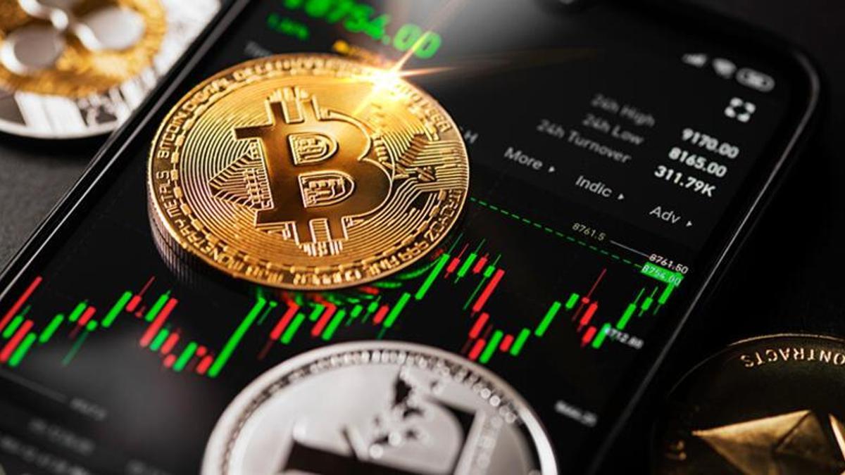 Kripto paralarda kan kaybı sonrası ibre yeşili gösteriyor, yeni rekor göründü! Bitcoin, Ethereum, Dogecoin ve XRP...