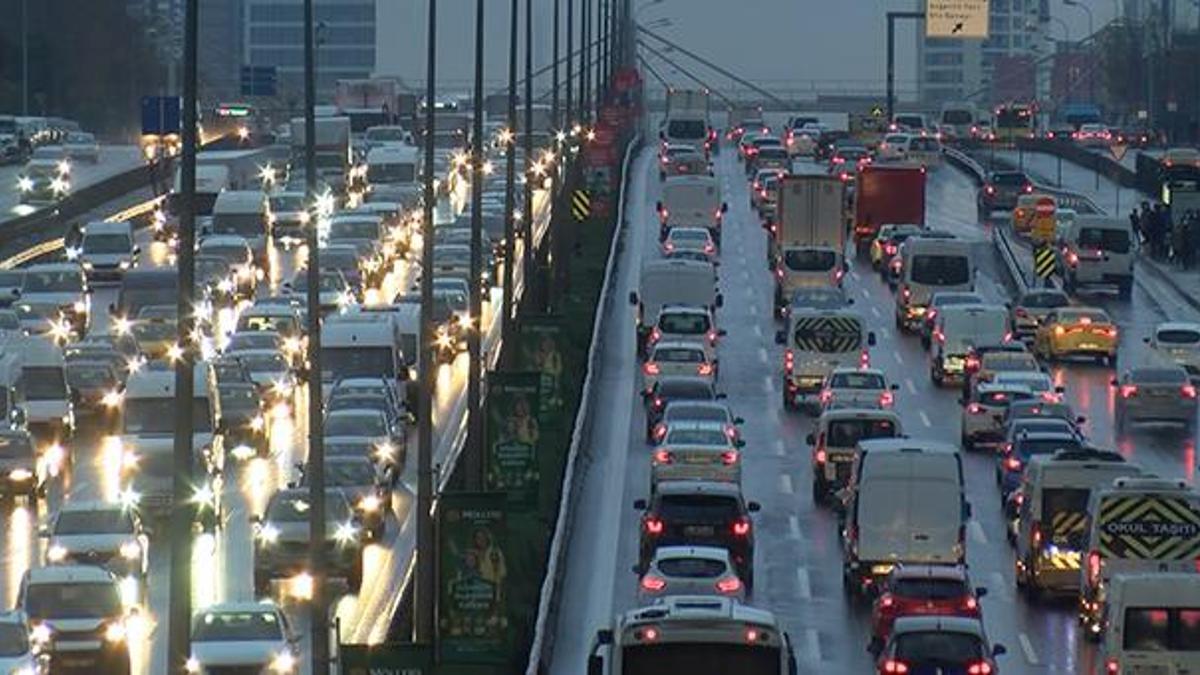 Arabası olan herkesi ilgilendiriyor! Yeni dönem başlıyor, 31 Mart'tan itibaren artık...