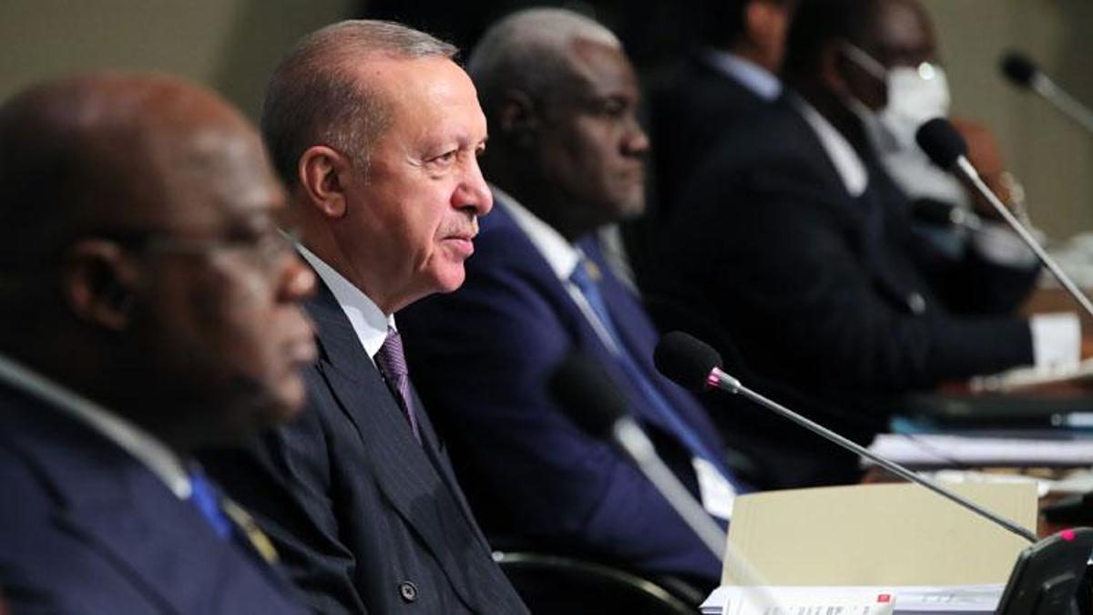 Türkiye-Afrika Ortaklık Zirvesi başladı! Cumhurbaşkanı Erdoğan: Hayal bile edilemeyecek seviyelere getirdik