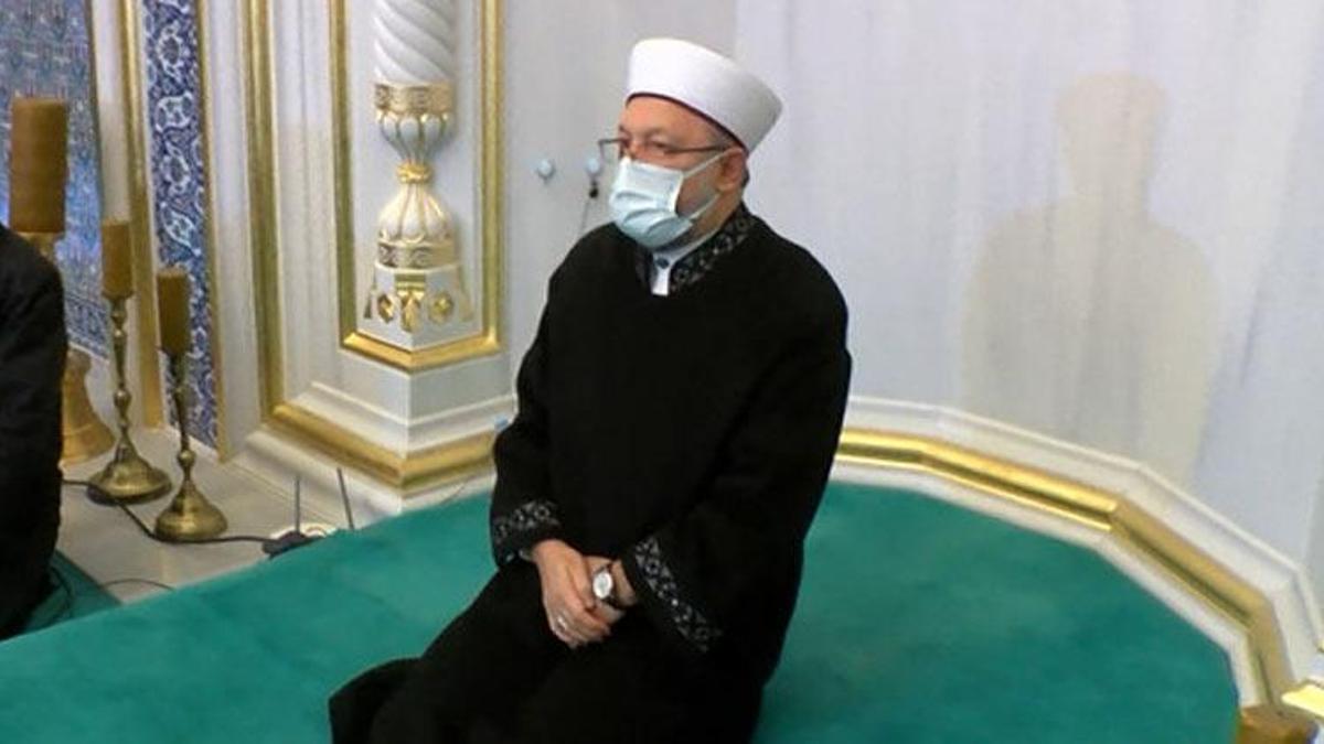 Diyanet İşleri Başkanı Erbaş: Hafız, yürüyen Kur'an demektir
