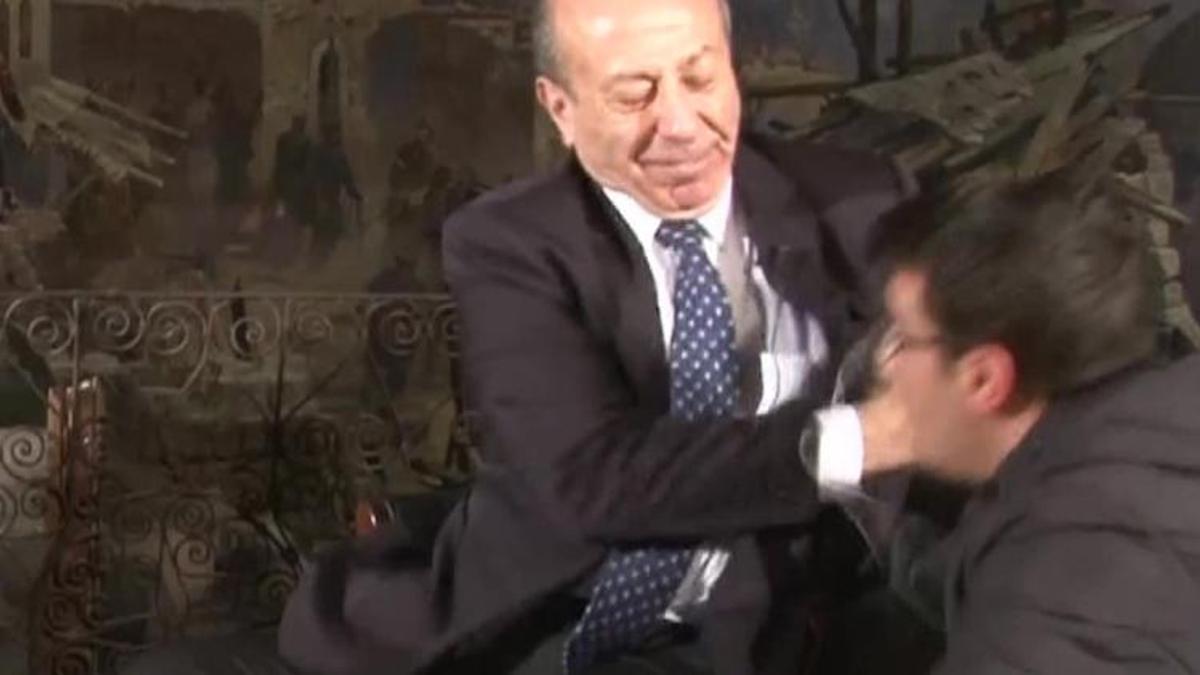 Muharrem Sarıkaya istifa etti