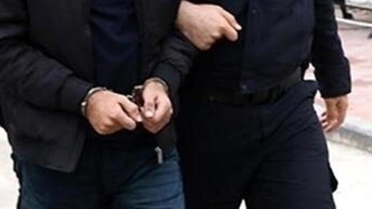Bakanlık duyurdu! Kırmızı bültenle aranan terörist teslim oldu!