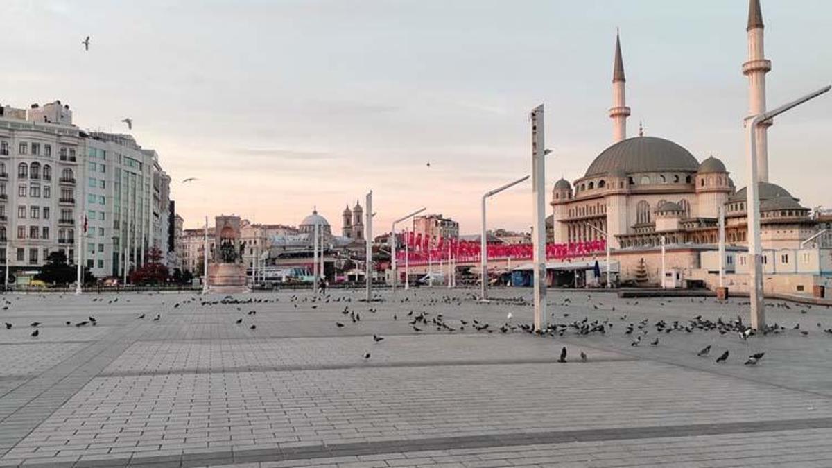 Yılbaşında sokağa çıkma yasağı var mı? 31 Aralık 2021 sokağa çıkma yasağı var mı, 4 gün yasak mı olacak?