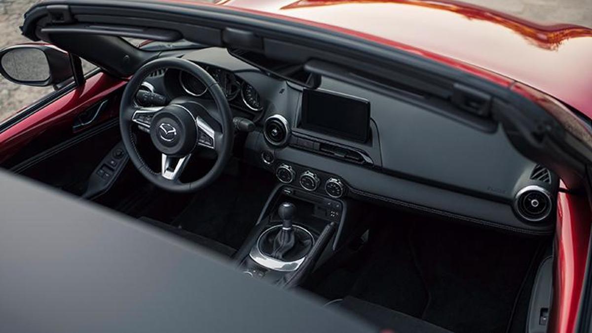 Mazda MX-5 artık daha yeni!