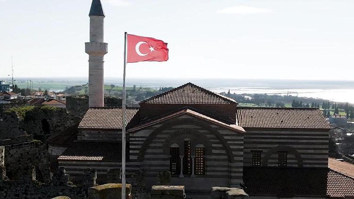 Enez Ayasofya Camii, 56 yıl sonra ibadete açılıyor