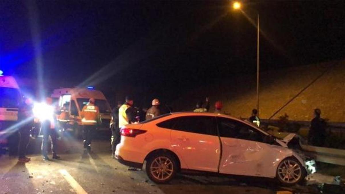 Bursa-İzmir-İstanbul otoyolunda korkunç kaza: 3 ölü, 2 yaralı