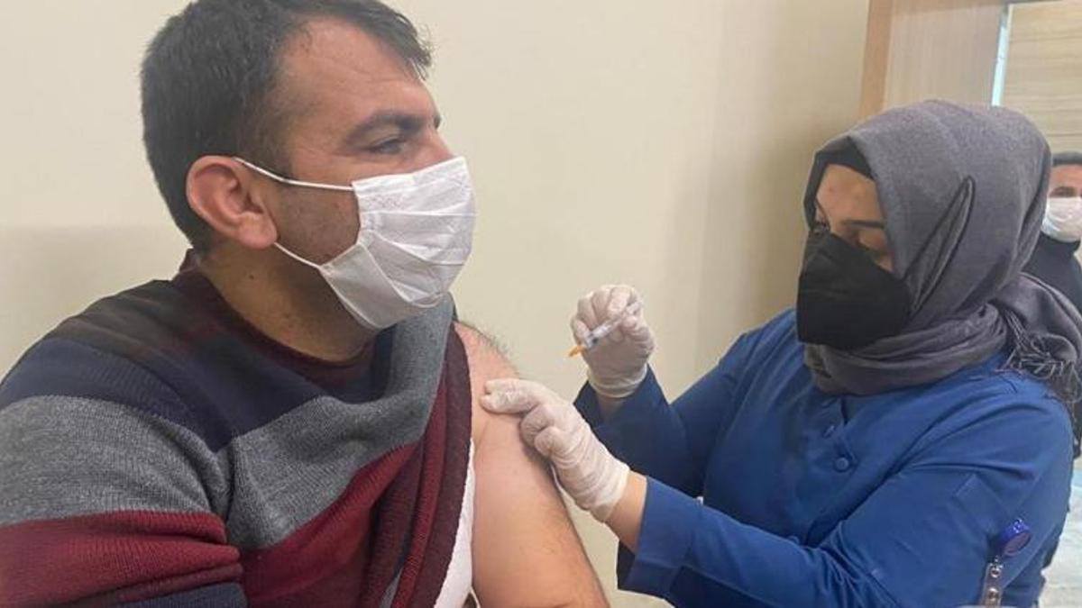 Turkovac aşısı uygulanmaya başladı