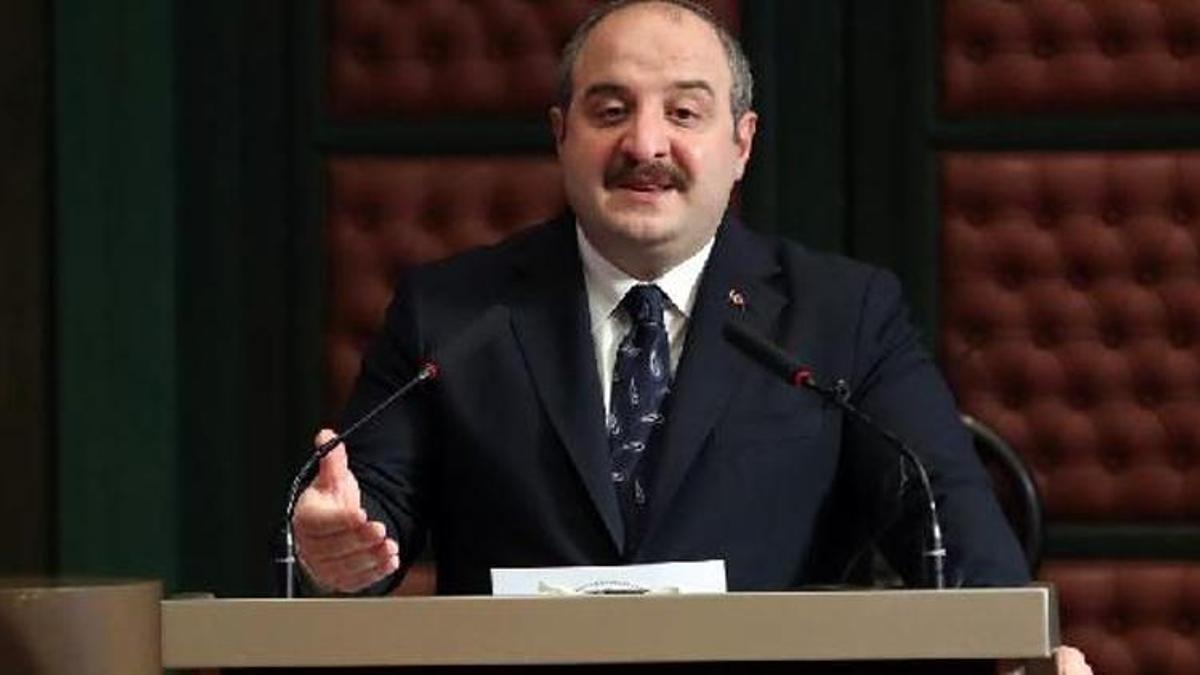 Bakan Varank'tan iş insanlarına: Siz yeter ki üretin