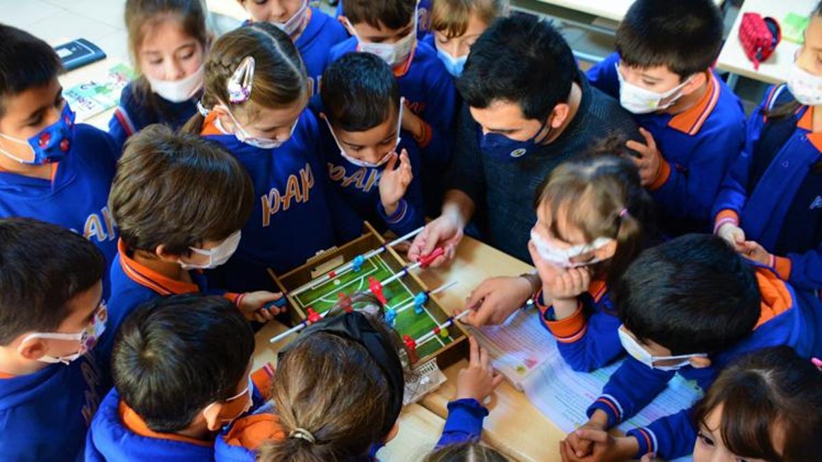 Öğretmen maaşlarına zam geliyor! 2 bin lira...