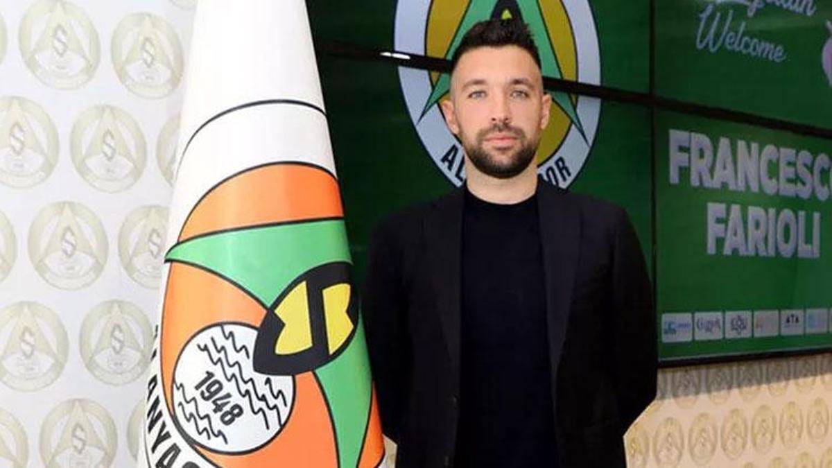 Alanyaspor'da Bülent Korkmaz'dan sonra Farioli dönemi başladı