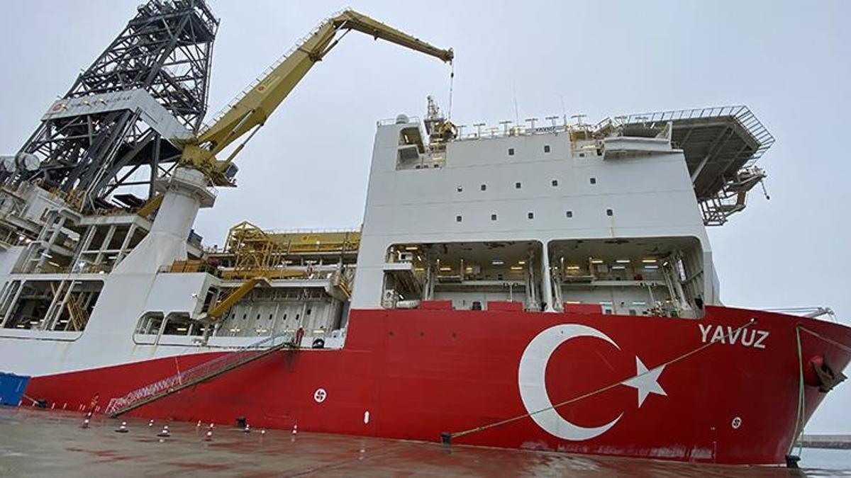 Yavuz Sondaj Gemisi Karadeniz'deki ilk seferine hazırlanıyor
