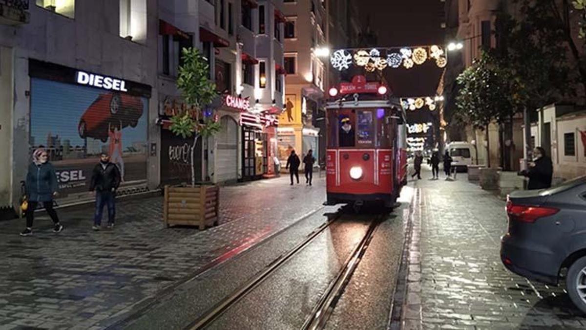 Kapanma olacak mı, yasaklar geri gelecek mi 2022? Omicron nedeniyle sokağa çıkma yasağı gelir mi?