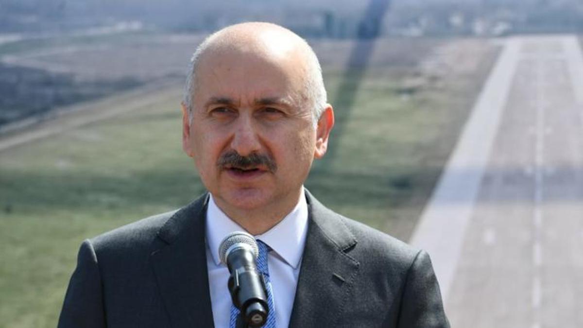 Karaismailoğlu: 2021'de 128 milyon 565 bin yolcu hava yolu ile seyahat etti