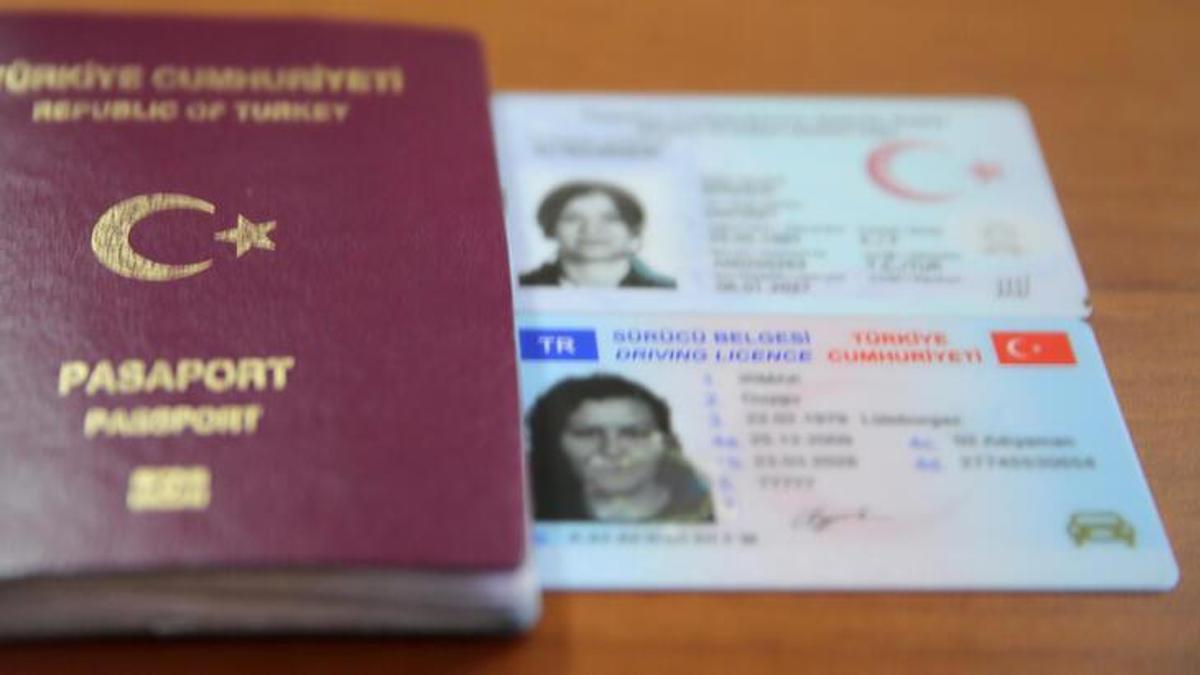 Kimlik kartlarıyla ilgili flaş karar! Tamamen değişiyor, yeni dönem başlıyor, 10 Ocak'tan itibaren artık...
