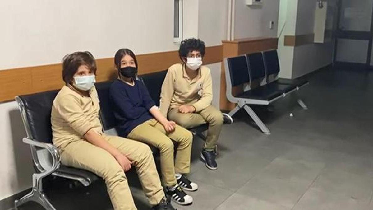 Fatih'te okulda yemekten zehirlen çok sayıda öğrenci hastanelere kaldırıldı