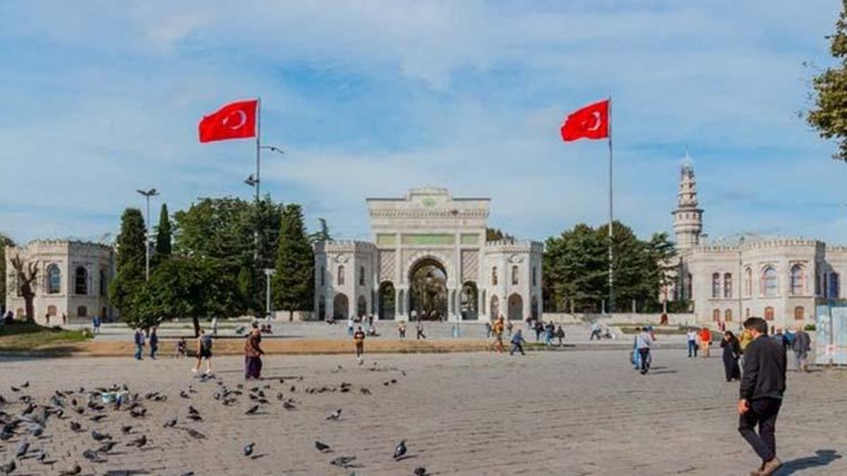 Üniversiteler kapanacak mı, online olacak mı? Omikron nedeniyle hangi üniversiteler uzaktan eğitime geçti?