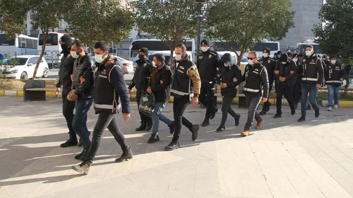 Habur'daki rüşvet operasyonunda 30 şüpheli adliyede