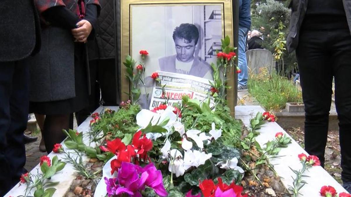Metin Göktepe mezarı başında anıldı