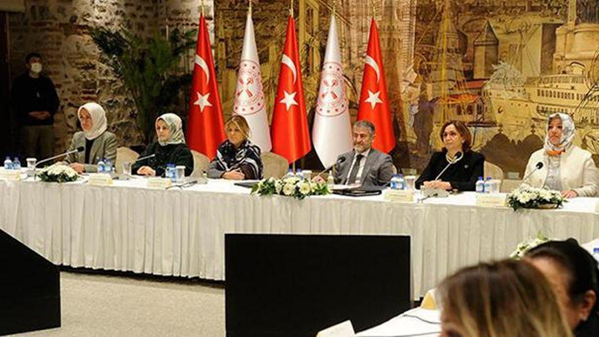 Bakan Nebati'den kritik ekonomi toplantısı! Kadın istihdamında artış vurgusu