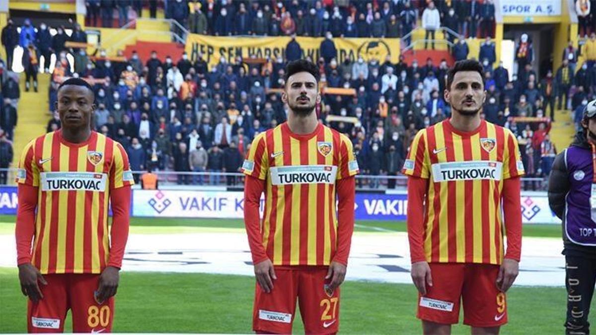 Bakan Koca'dan Kayserispor’a TURKOVAC teşekkürü