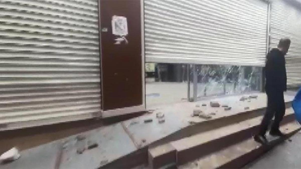 Esenyurt'ta öfkeli grup iş yerinin camlarını taşladı: 7 gözaltı